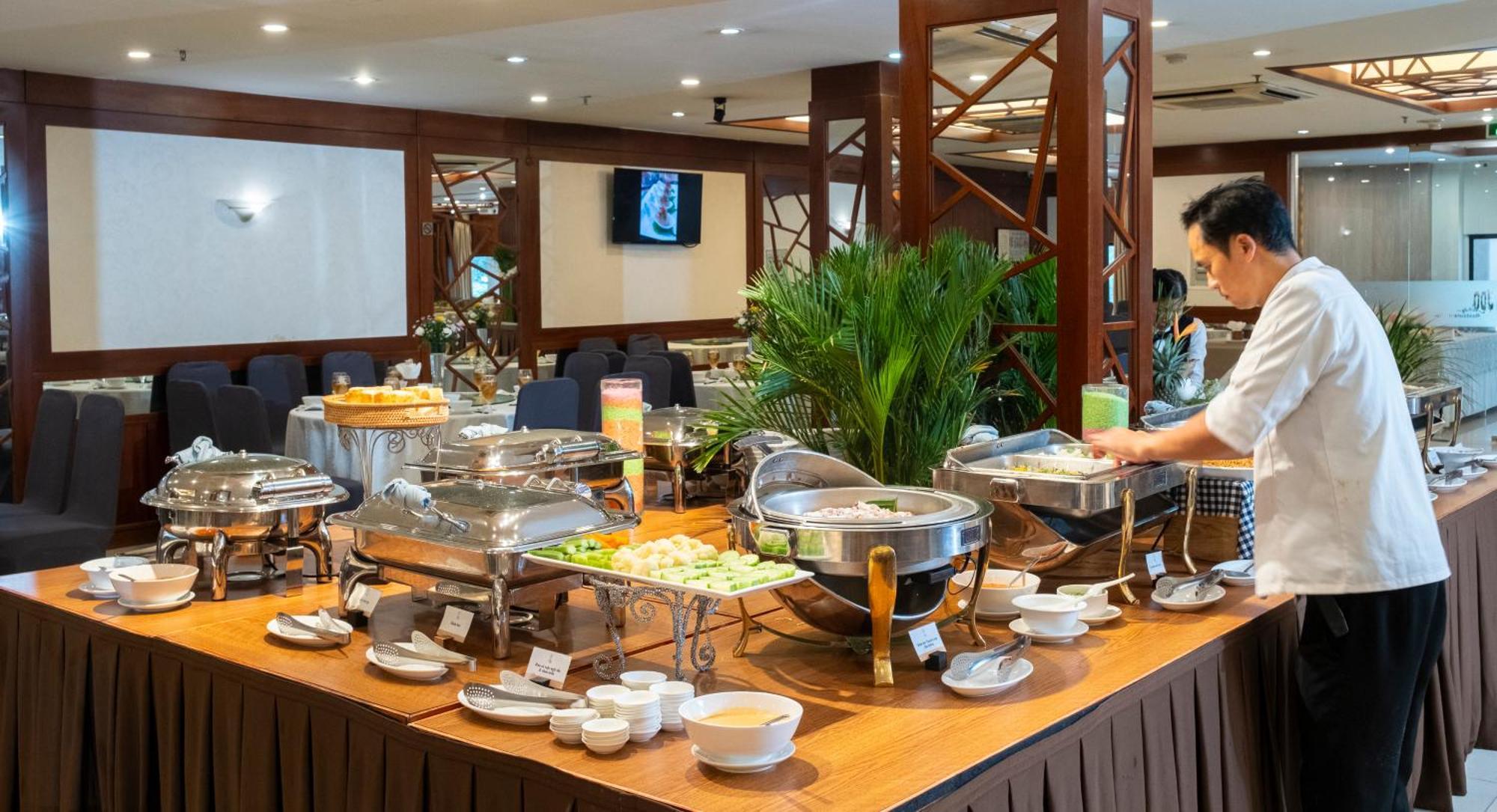 Vien Dong Hotel - Near Bui Vien Walking Street Ho Chi Minh-Byen Eksteriør billede