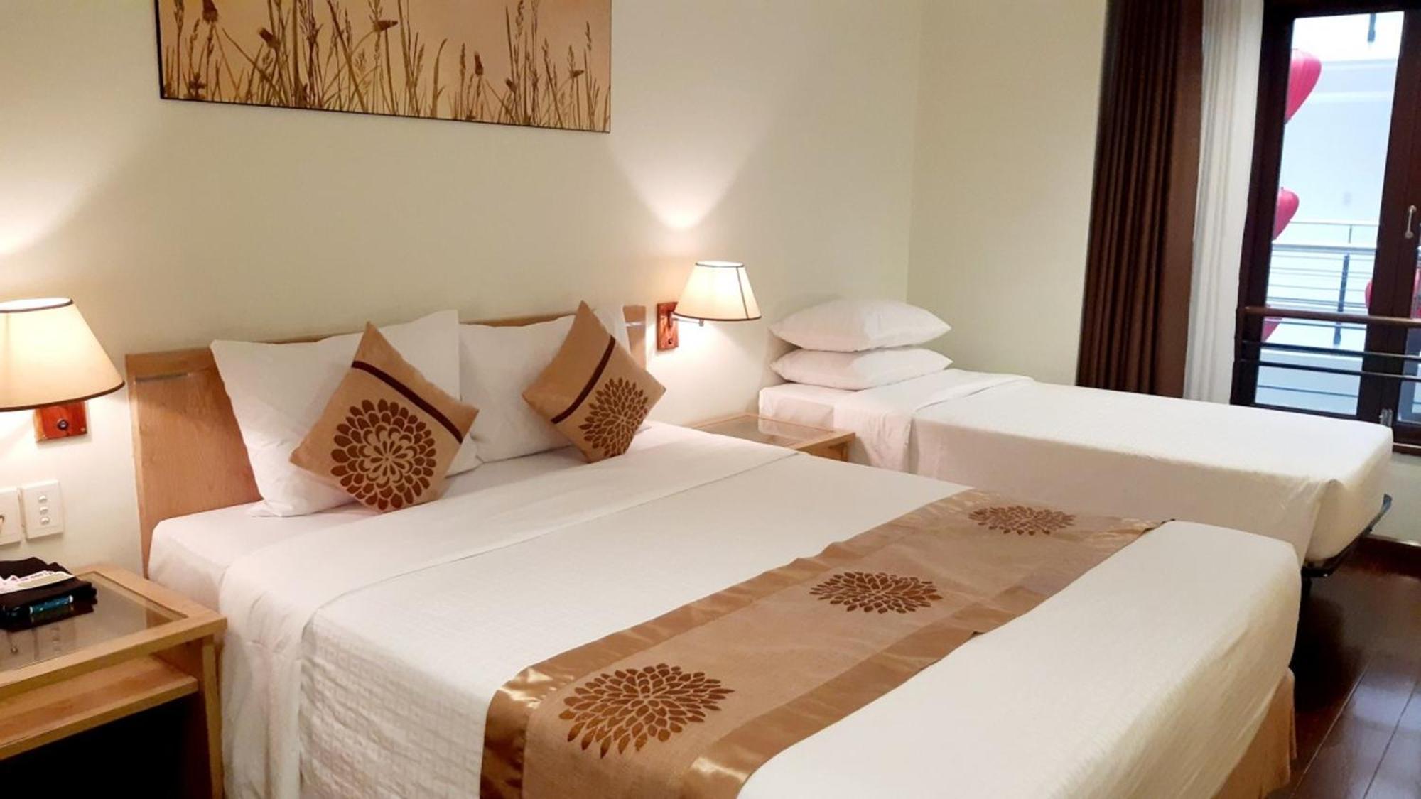Vien Dong Hotel - Near Bui Vien Walking Street Ho Chi Minh-Byen Eksteriør billede